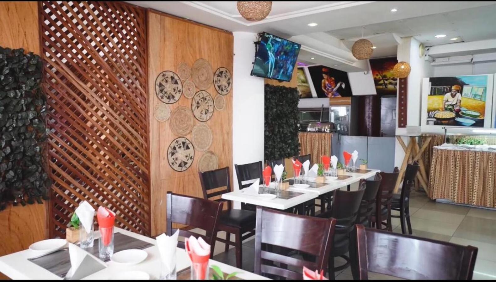 Nobila Airport Hotel Cotonou Dış mekan fotoğraf