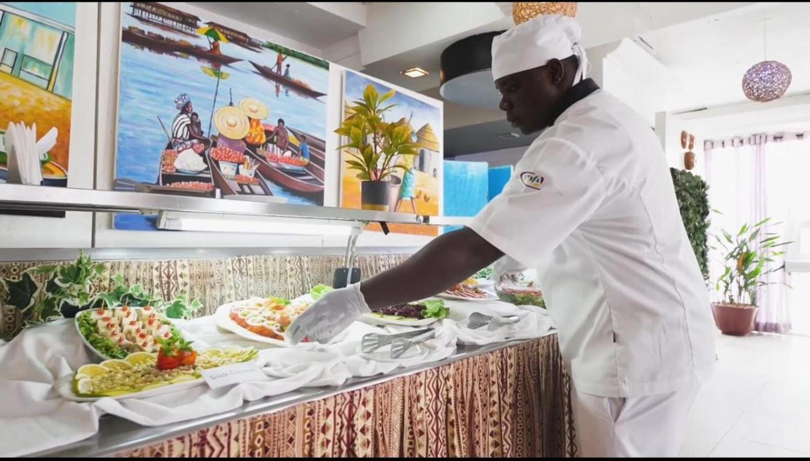 Nobila Airport Hotel Cotonou Dış mekan fotoğraf