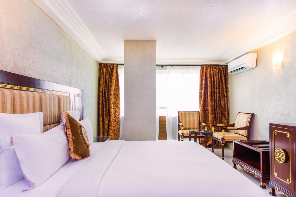 Nobila Airport Hotel Cotonou Dış mekan fotoğraf