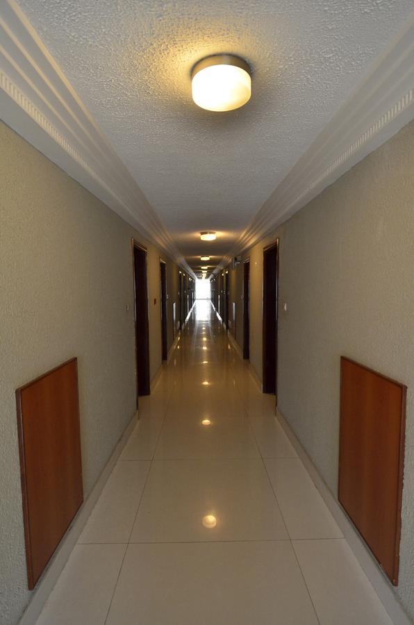 Nobila Airport Hotel Cotonou Dış mekan fotoğraf