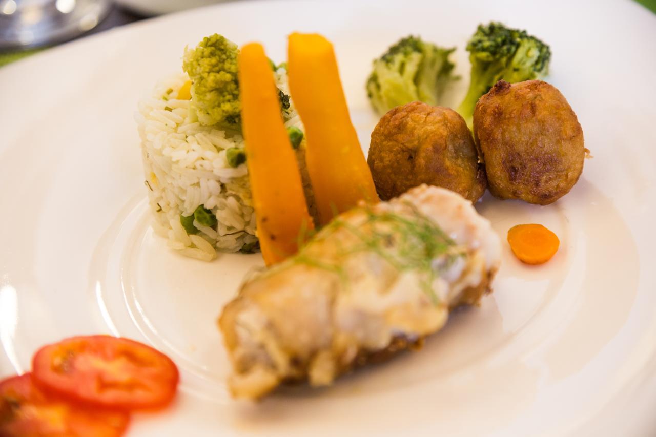Nobila Airport Hotel Cotonou Dış mekan fotoğraf