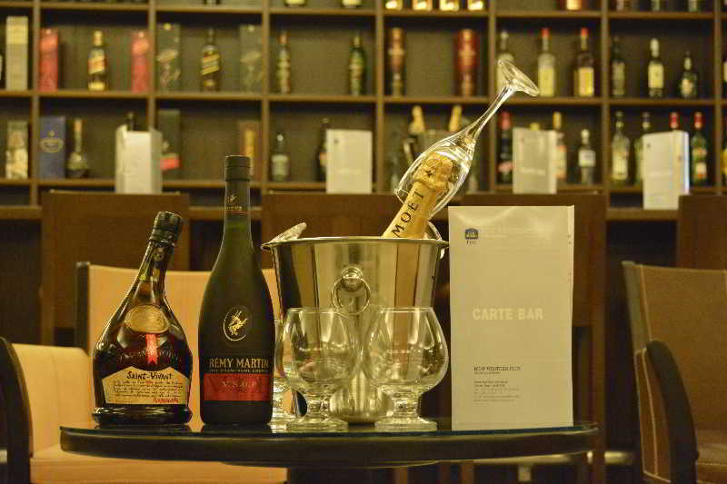 Nobila Airport Hotel Cotonou Dış mekan fotoğraf
